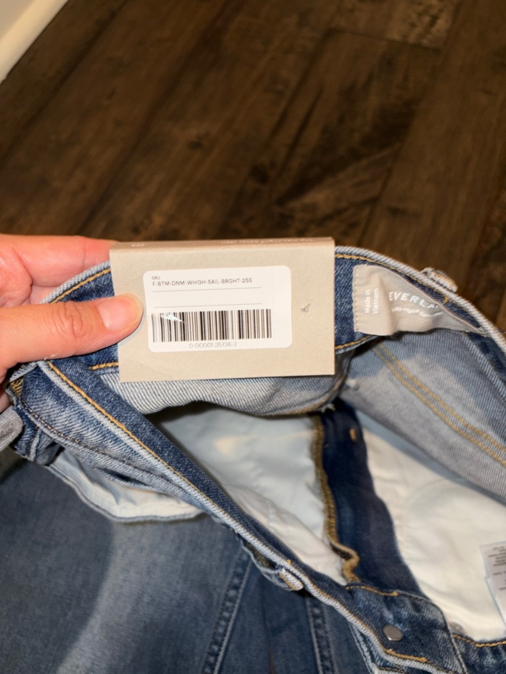 Wide Leg High-Rise Women's Jeans - Light Blue - Picture 5 of 7